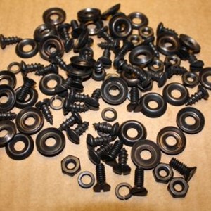 SCREWS AND CUPS GPW/MB
