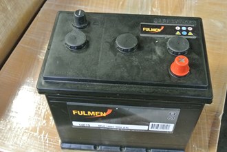 BATTERY 6V - 140 AH