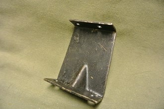 BRACKET HORN MOUNTING ASSY