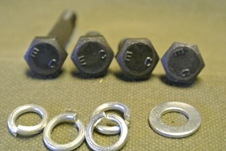 EC HEAD WATER PUMP BOLT SET