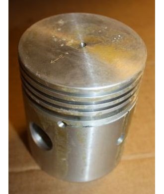 PISTON SET W/PINS 0,10