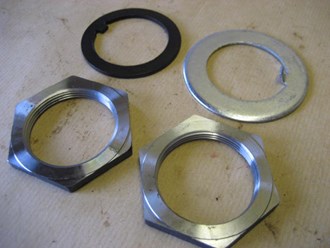 WHEEL BEARING LOCK NUTS AND WASHER SET
