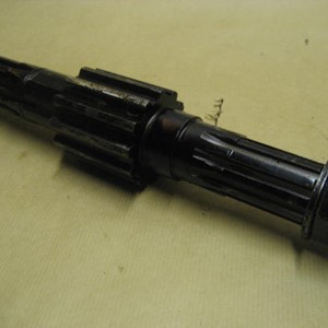 SHAFT OUTPUT W/PILOT BUSHING